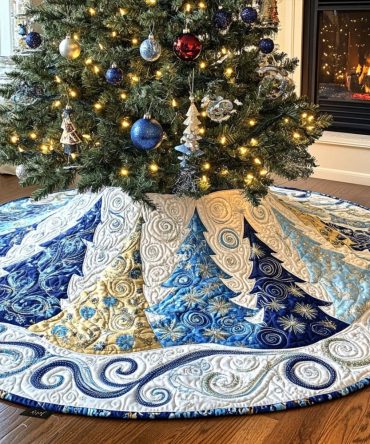 Evergreen Dreams Quilted Christmas Tree Skirt — Timeless Green Holiday Skirt , Luxuriously Quilted Base For Classic Christmas Styling