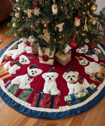 Festive Quilted Maltese Gifts Christmas Tree Skirt — Cheerful Pet-Themed Holiday Accent, Plush Texture, Gift-Ready