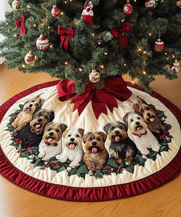 Festive Yorkie Quilted Holiday Tree Skirt — Premium Yorkie Christmas Tree Skirt For Dog Lovers, Soft Quilted Holiday Home Decor