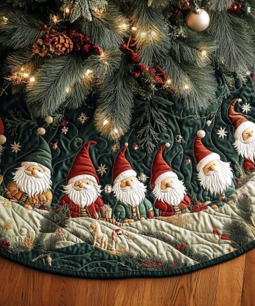 Frosted Friends Quilted Christmas Tree Skirt — Cute Snowy Characters, Plush Quilting, Machine-Friendly Holiday Accent For Living Room Trees