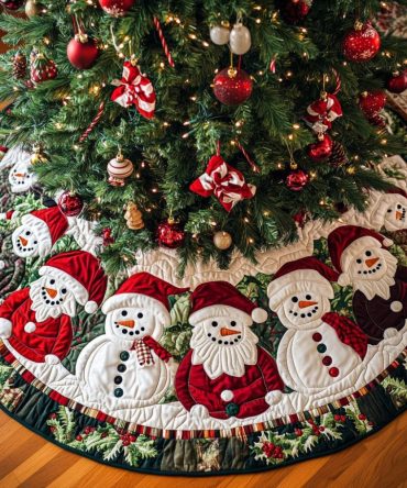 Frosty Fun Quilted Christmas Tree Skirt - Snowman Patchwork Holiday Tree Skirt, Soft Cozy Festive Décor