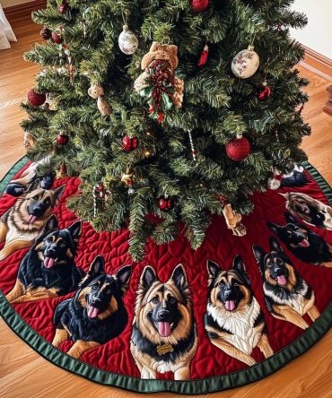 German Shepherd Bliss Quilted Tree Skirt — Heartwarming Dog Lover Holiday Décor With Plush Quilting And Decorative Canine Motifs