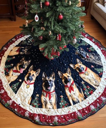 Christmas Joy Quilted German Shepherd Tree Skirt — Premium Holiday Accent For Dog Lovers, Soft Fabric & Easy Fit