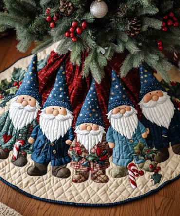 Cozy Gnome Christmas Quilted Tree Skirt — Soft Patchwork Holiday Accent To Warm Your Living Room And Hide Tree Base With Storybook Charm