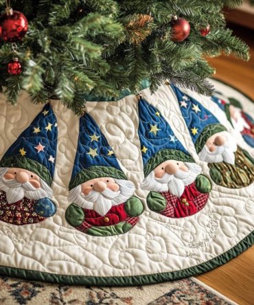 Gnome Spirit Quilted Christmas Tree Skirt — Festive Holiday Accent, Soft Quilting And Playful Gnome Design For Cozy Living Rooms