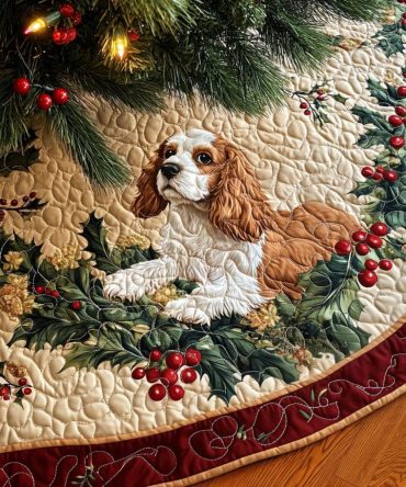Graceful Spaniel Quilted Christmas Tree Skirt - Elegant Dog-Themed Holiday Tree Skirt, Refined Quilting, Protective & Machine-Washable