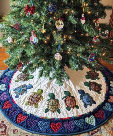 Hearted Sea Quilted Tree Skirt — Charming Coastal Christmas Accent With Heart Motifs, Quilted Holiday Base For Nautical Trees