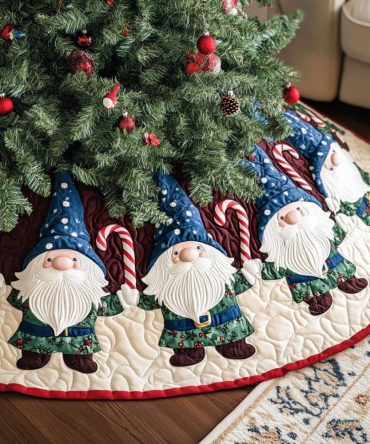 Holiday Whimsy Quilted Christmas Tree Skirt — Playful Festive Tree Wrap With Colorful Accents, Soft Decorative Base For Presents