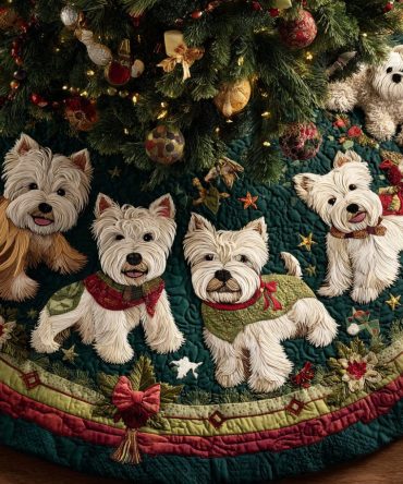 Joyful West Highland Terrier Quilted Tree Skirt — Festive Holiday Dog Design, Soft Quilting, Fast Secure Closure, Ideal For Seasonal Home Decor & Gifts