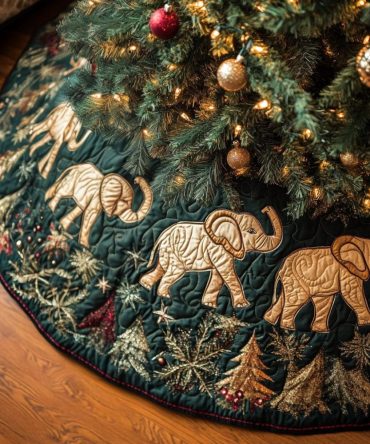 Jungle Joy Quilted Christmas Tree Skirt — Colorful Safari Holiday Accent, 48In Durable Cotton-Blend, Reversible & Machine Washable