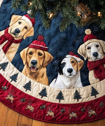 Glow Quilted Christmas Tree Skirt For Labrado Owners — Glow Edition Festive Dog Decor, Plush, Durable & Easy-Care