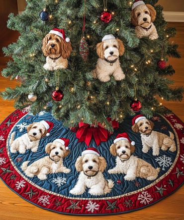 Labradoodle Bliss Quilted Tree Skirt — Adorable Dog-Themed Holiday Base, Soft Quilting For Cozy Christmas Displays