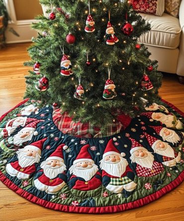 Little Gnome Quilted Holiday Tree Skirt — Charming Petite-Style Gnome Design With Soft Quilting For Cozy Seasonal Displays
