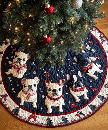 Charming Quilted Lovely French Bulldog Christmas Tree Skirt — Cozy Holiday Dog Decor With Padded Finish And Simple Fastening