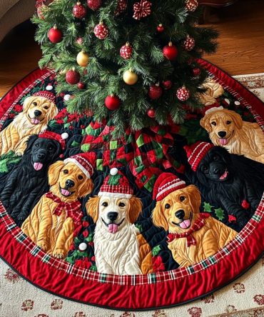 Merry Goldens Quilted Christmas Tree Skirt — Festive Holiday Skirt With Playful Golden Retriever Design, Soft & Machine-Washable