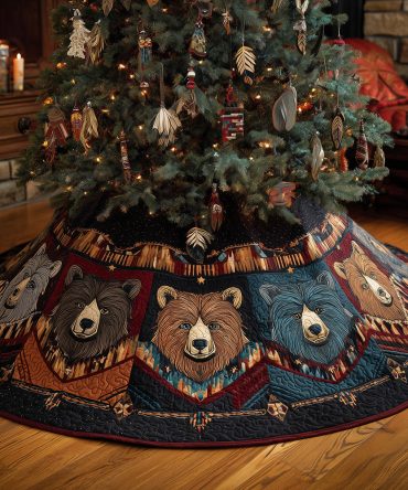 Rustic Quilted Christmas Tree Skirt — Native Bear Tribe Motif, Warm Lodge-Inspired Holiday Accent With Soft Quilting