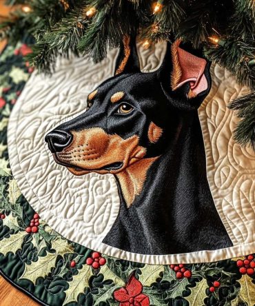 Noble Doberman Watcher Quilted Christmas Tree Skirt - Classic Dog Silhouette, Quilted Holiday Mat For Pet Lovers & Traditional Home Décor