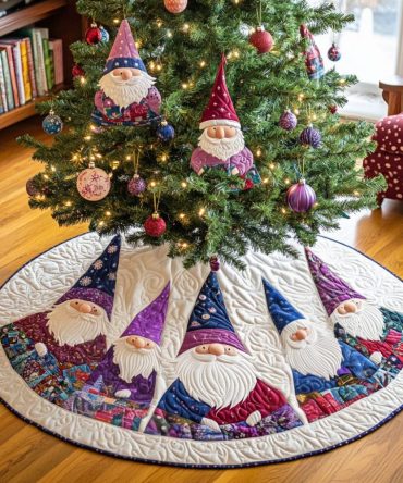 North Pole Gnome Quilted Tree Skirt — Festive Gnome-Themed Christmas Base Cover, Cozy Quilting For Holiday Displays
