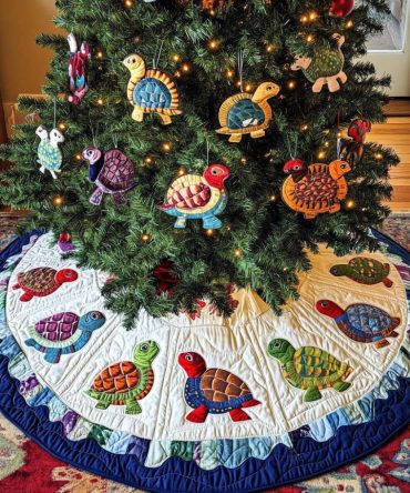 Ocean Friends Quilted Christmas Tree Skirt — Whimsical Sea Life Holiday Base, Colorful Quilted Decor For Beach-Themed Trees