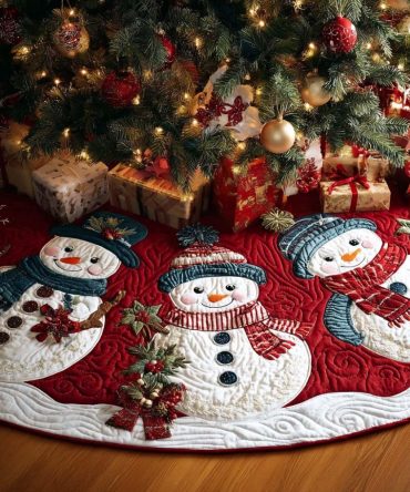 Outdoor Pal Quilted Christmas Tree Skirt — Rugged Holiday Tree Skirt For Rustic & Cabin Decor, Water-Resistant Look, Easy Care