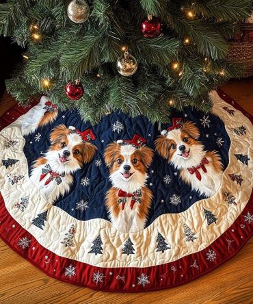 Papillon Holiday Spirit Quilted Tree Skirt – Vibrant Quilted Christmas Base Cover, Holiday Accent With Papillon Motifs