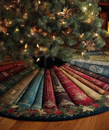 Reading Hollow Quilted Christmas Tree Skirt — Cozy Library Holiday Base, Quilted Decorative Skirt For Book Nooks