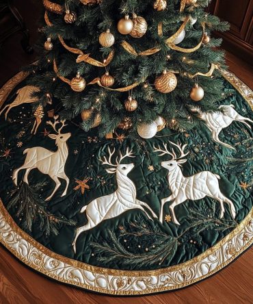 Reindeer Dream Quilted Christmas Tree Skirt — Whimsical Reindeer Appliqué Tree Skirt, Cozy Quilted Holiday Base Cover For Living Room