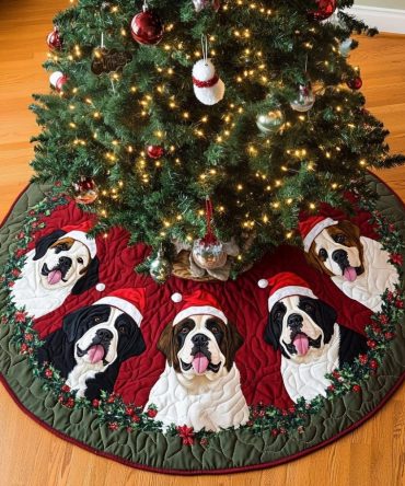 Saint Bernard Holiday Spirit Quilted Tree Skirt — Cheerful Dog Design, Padded Christmas Décor & Ideal Gift For Pet Lovers