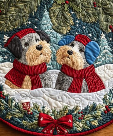 Scottie & Holly Quilted Christmas Tree Skirt — Classic Scottish Terrier Holiday Decor, Plush Quilting & Easy Fit