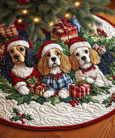 Spaniel Charm Quilted Christmas Tree Skirt - Charming Dog-Themed Holiday Skirt, Reversible Patchwork, Soft Quilted Cotton, 48 Inch Diameter