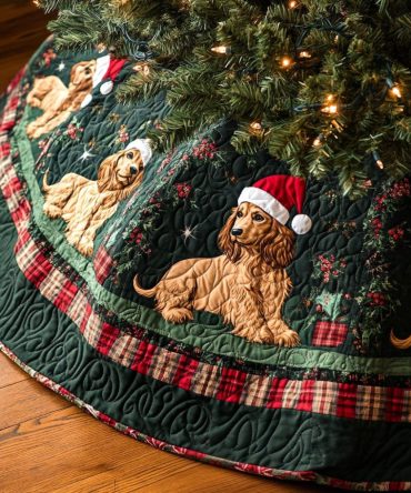 Joyride Spaniel Quilted Christmas Tree Skirt - Premium Dog-Themed Holiday Tree Skirt, Festive Quilted Decor, Machine-Washable