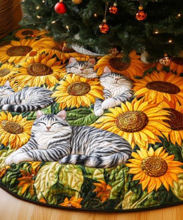 Sunshine & Whiskers Quilted Tree Skirt - Cheerful Sunflower And Cat Motifs, Lightweight Quilting, Bright Holiday Accent, Easy Care