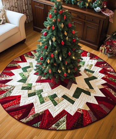 Yuletide Starburst Quilted Tree Skirt — Sparkling Christmas Base Runner For Festive Displays, Gifts & Cozy Home Décor