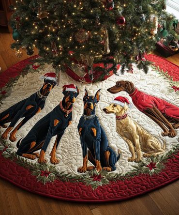 Cozy Quilted Holiday Tree Skirt — Yuletide Watcher Design, Soft Insulating Quilting , Practical & Decorative Christmas Base Cover