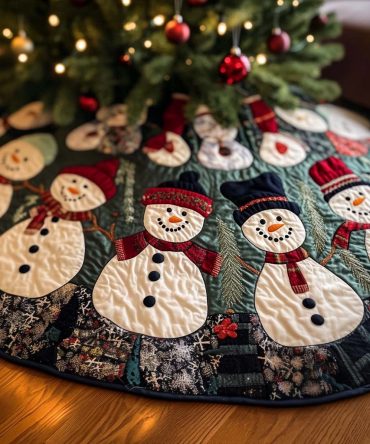 Candy Cane Bliss Quilted Tree Skirt — Handmade Classic Red & White Holiday Skirt, Festive Christmas Tree Base Cover, Personalized
