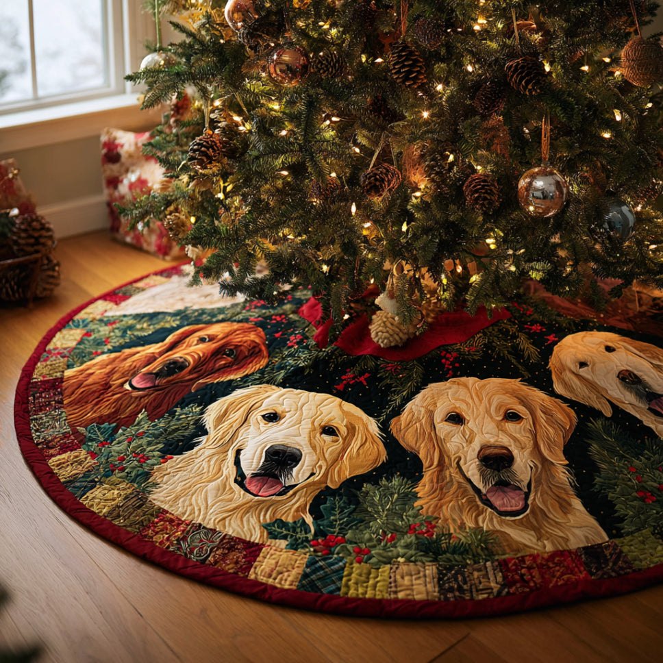 Golden Retriever Holiday Tree Skirt — Custom Plush Christmas Decor For Dog Lovers, Personalized Options & Multiple Sizes