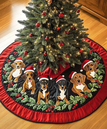 Holiday Joy Dachshund Tree Skirt — Custom Sausage Dog Christmas Tree Base, Personalized Handmade Holiday Decor, Made-To-Order
