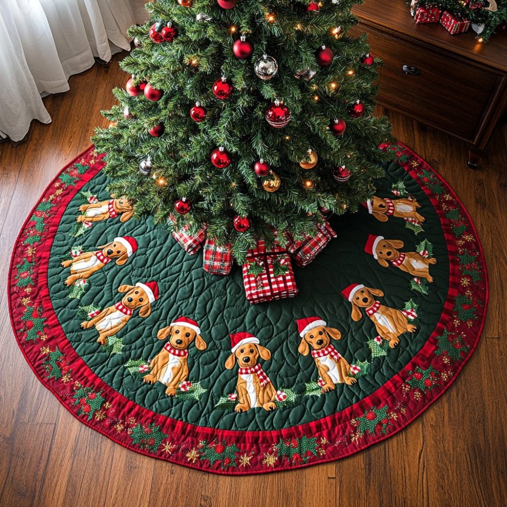 Holiday Spirit Dachshund Tree Skirt — Personalized Sausage Dog Christmas Decor, Custom Tree Base Cover, Made-To-Order Gift