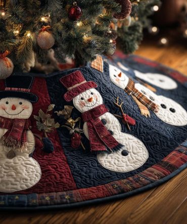 Two Snowmen In Winter Scarves Tree Skirt - Handmade Festive Snowman Pair Skirt, Custom Cozy Holiday Decor For Living Room Trees