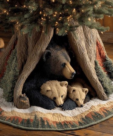 Black Bear Family Tree Skirt — Rustic Handmade Christmas Skirt With Mama Bear & Cubs, Warm Woodland Holiday Accent