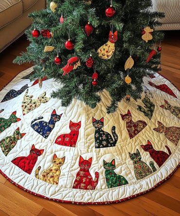 Fabric Cats With Navy Border Tree Skirt — Made-To-Order Quilted Cat-Themed Christmas Skirt With Navy Accent, Cute & Durable Holiday Accent