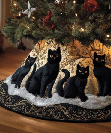 Black Furry Christmas Tree Skirt — Luxurious Faux Fur, Extra-Soft Plush, Non-Slip Backing, Custom Diameter Options, Gift-Worthy