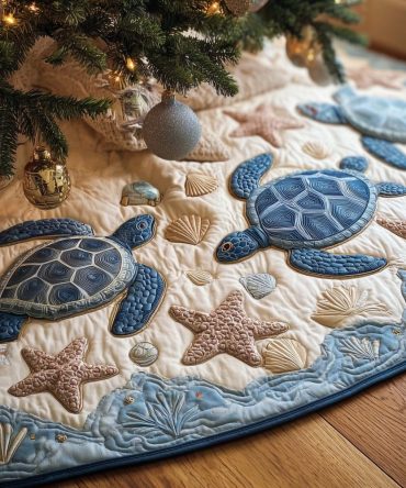 Sandy Shore Sea Turtle Tree Skirt — Coastal Handmade Christmas Skirt With Turtle Motif, Nautical Beach Holiday Accent, Made To Order