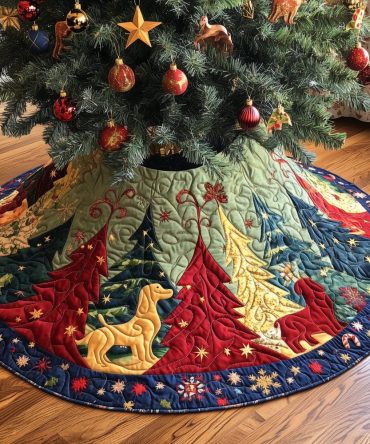 Evergreen And Rocking Horse Fan Tree Skirt - Made-To-Order Classic Holiday Skirt With Rocking Horse Applique And Pine Details