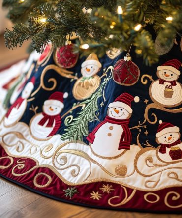 Navy Border Snowmen Christmas Tree Skirt — Deep Blue Holiday Skirt With Festive Snowmen, Made-To-Order