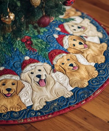 Golden Retriever Christmas Tree Skirt — Custom Dog Lover Holiday Decor, Quilted Festive Retriever Illustration, Handmade Pet-Themed Tree Mat