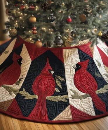 Bold Cardinal Block Quilted Christmas Tree Skirt In Red & Black — Handcrafted, Custom Sizing For Holiday Tables