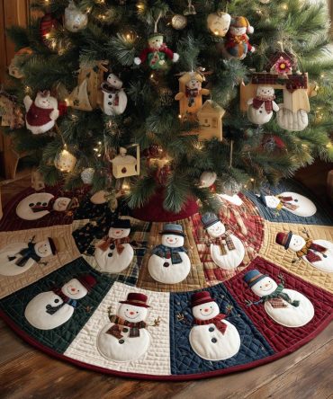 Snowman Wedge Sampler Quilted Christmas Tree Skirt — Custom Made Patchwork Holiday Tree Base, Handcrafted Seasonal Accent
