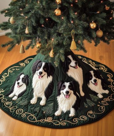 Border Collie Holiday Tree Skirt - Custom Dark Green Dog Lover Christmas Skirt, Charming Pet-Themed Festive Home Decor, Handmade