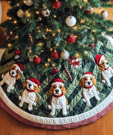Green Quilted Christmas Tree Skirt With Beagles In Santa Hats - Custom Pet Holiday Decor, Made-To-Order